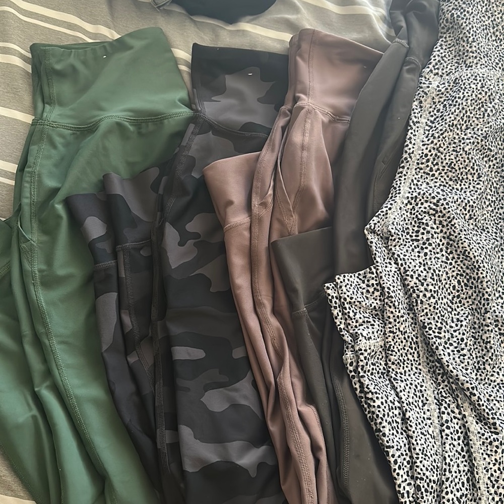 High-Waisted PowerSoft 7/8 Joggers for Women Bundle Size Small